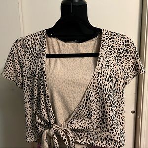 Brandy Melville cross top